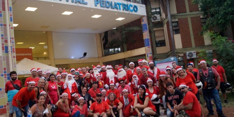 FELICITACIONES. Los motociclistas cumplieron con un nuevo desafío.