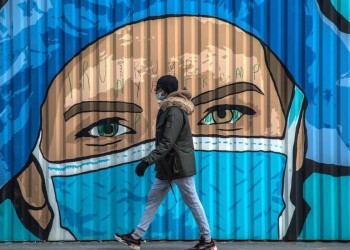 Cómo protegerse contra el COVID durante los festejos de fin de año