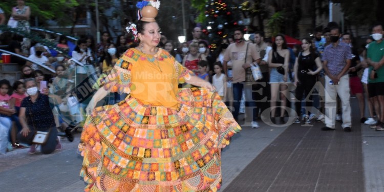 PUNTO DE ENCUENTRO. Representantes de distintos países compartirán con el público su música, danza y gastronomía.