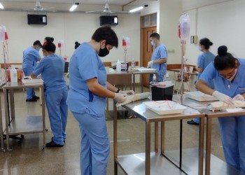 La Escuela de Enfermería prevé cerrar el año con 900 inscriptos