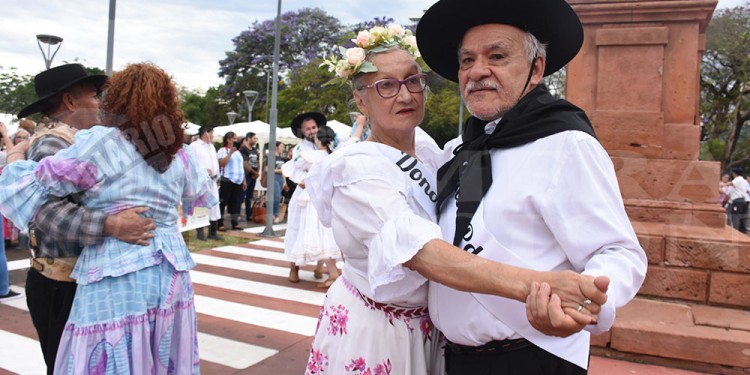 Así arrancó el 53º Festival Nacional de la Música del Litoral en Posadas