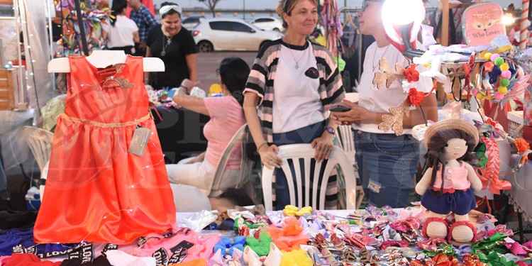 Decenas de expositoras se lucieron en la Feria Navidad by Spacio Mujer