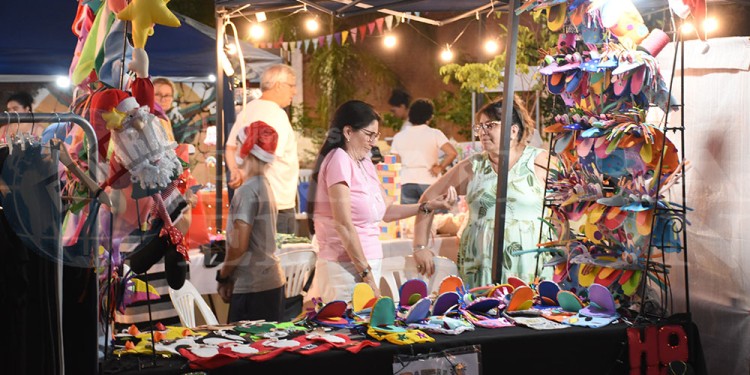 Decenas de expositoras se lucieron en la Feria Navidad by Spacio Mujer