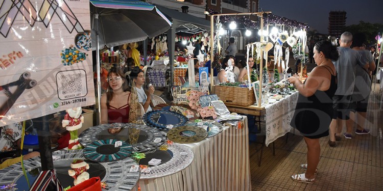 Decenas de expositoras se lucieron en la Feria Navidad by Spacio Mujer