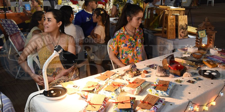 Decenas de expositoras se lucieron en la Feria Navidad by Spacio Mujer