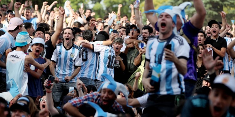 SÍNTOMAS. Según el médico los episodios cardíacos casi nunca son silenciosos, por lo general hay síntomas como palpitaciones, dolor en el pecho o cabeza.