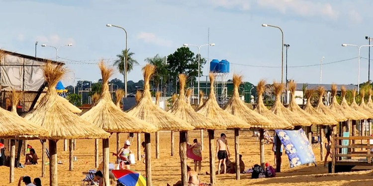 OPCIONES. "Posadas linda en verano" propone shows en vivo, deportes y variadas actividades.