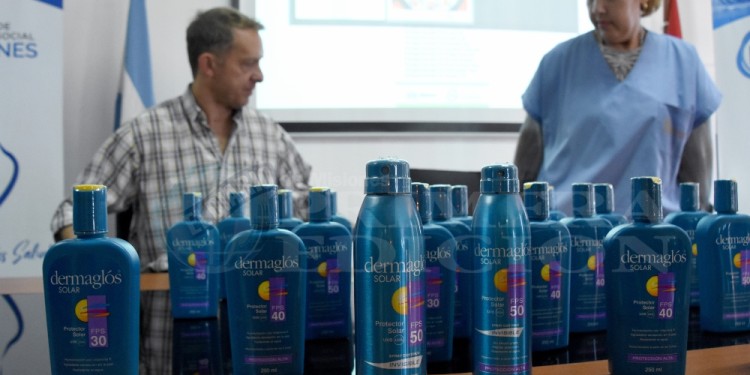 LANZAMIENTO. Recomendaron consultar al médico por el bloqueador indicado para cada tipo de piel.