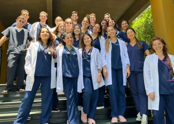 Se recibieron 21 nuevos médicos de la UCAMI