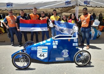 Estudiantes de San Antonio se destacaron en Bariloche con su auto eléctrico