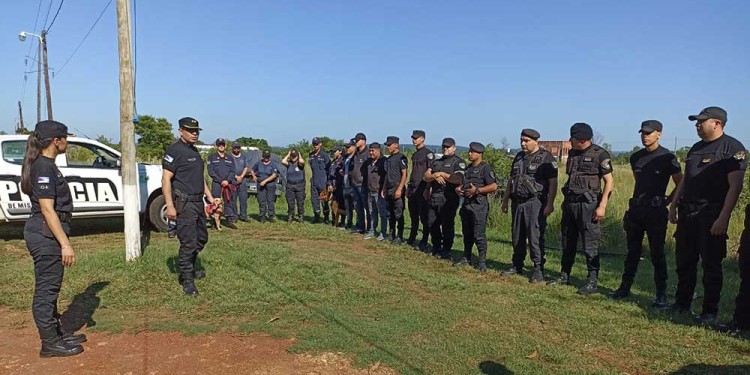 DESPLIEGUE. Al menos 30 efectivos de San Javier y Leandro N. Alem.