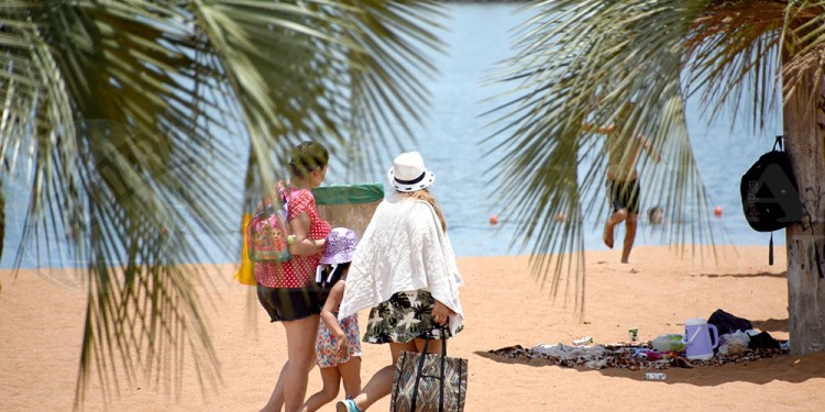 IDEAL PARA LA PLAYA. El año se despedirá con altas temperaturas y sin lluvias a la vista en toda la provincia. Habrá que protegerse de la radiación ultravioleta que se encuentra en un nivel alto.