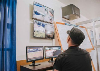 Inauguraron sistema de videovigilancia y entregaron viviendas en Campo Grande