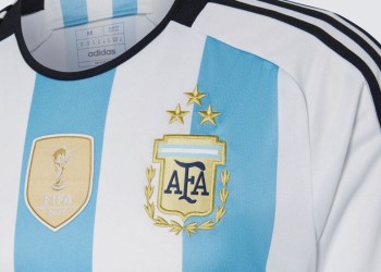 En pocas horas se agotó la camiseta de la Selección con las tres estrellas