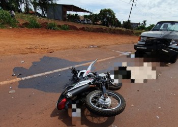Motociclista falleció tras chocar con una camioneta
