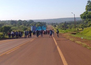 Nueva jornada de cortes y movilizaciones de organizaciones sociales