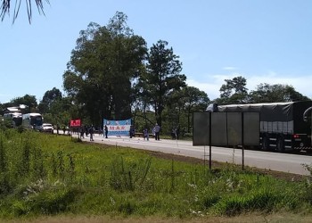 Movilizaciones y corte de las rutas nacionales 12 y 14 en Misiones