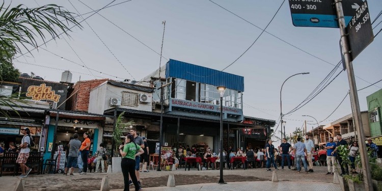 Se inauguró la primera etapa de la renovada “Feirinha” de Puerto Iguazú