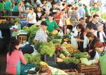 La inflación en la feria franca es la mitad que en los supermercados y almacenes