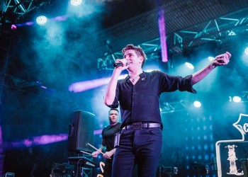 Lucas Sugo se llevó el premio del público de la Fiesta Nacional de la Navidad del Litoral