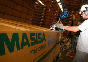 Grupo chileno dueño de Arauco vendió la mayor extensión forestal del país