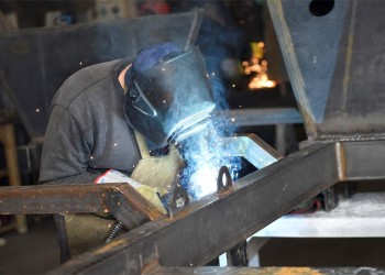 Metalúrgicos cerraron una paritaria de 110%