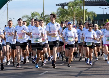 Más de cien personas se sumaron a la “Carrera de la Salud” en El Brete