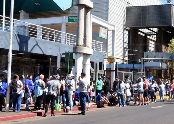 “Queremos que las multinacionales repartan sus ganancias para ayudar a los comedores y merenderos”