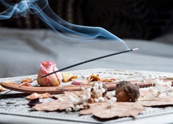 Aumenta la tendencia de realizar rituales para atraer la prosperidad