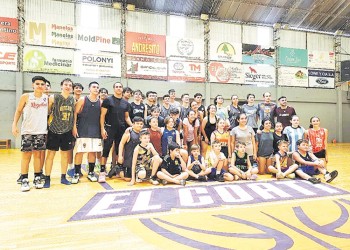 Básquetbol: Sánchez dio cátedra en Eldorado