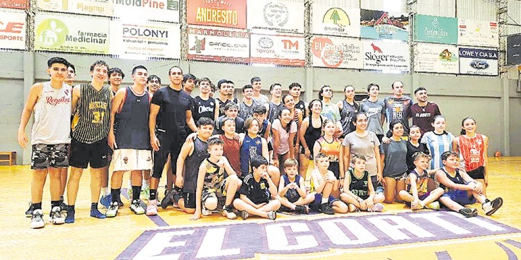 DEJÓ SU SELLO. Mariano Sánchez mostró sus enseñanzas en El Coatí. (Gentileza C. Reble)