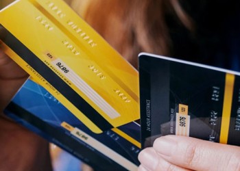 Tarjetas de crédito: cuáles son los gastos extra que no se advierten y cuestan plata