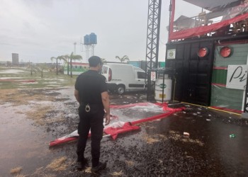El viento hizo de las suyas en Posadas y Garupá