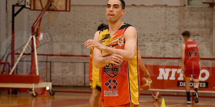 EXPERIENCIA. Tabbia buscará aportar su jerarquía en el regreso al club.