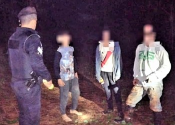 Rescataron a tres pescadores en el monte