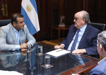 Herrera Ahuad acordó casi tres mil millones de pesos para dos de los Ahora y el Silicon