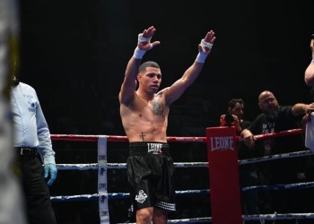 Flores arranca el año “a los golpes”