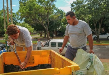 Para sumar conciencia, instalan una nueva compostera comunitaria