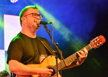 Fabián Meza: “Rescato al chamamecero de la provincia de Misiones”