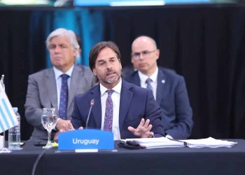 “Acá hay países que no respetan la democracia ni los derechos humanos”