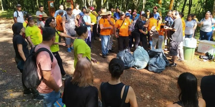 Realizaron una jornada de plogging en el Salto Küppers