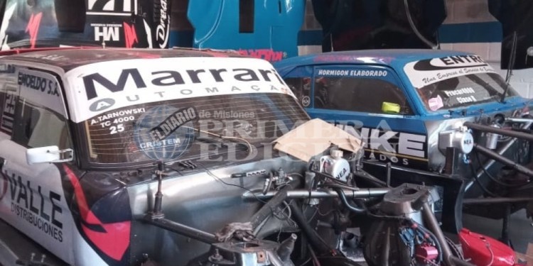 EN PROCESO. Los autos se encuentran en etapa de preparación para correr.