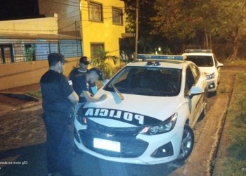 Detenido por amenazar y agredir a su pareja con un bate de béisbol