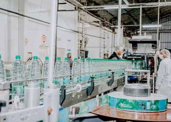 Aguas Misioneras reordena su producción  y empieza la reconquista de los mercados