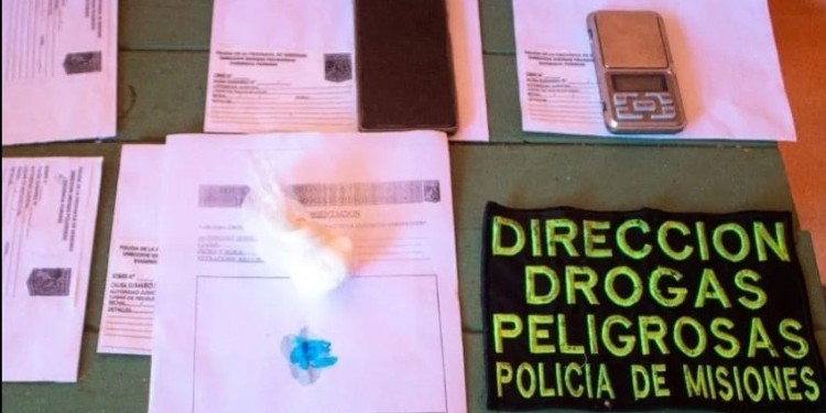 Cocaína, armas y nueve detenidos en allanamientos en la chacra 181 de Posadas