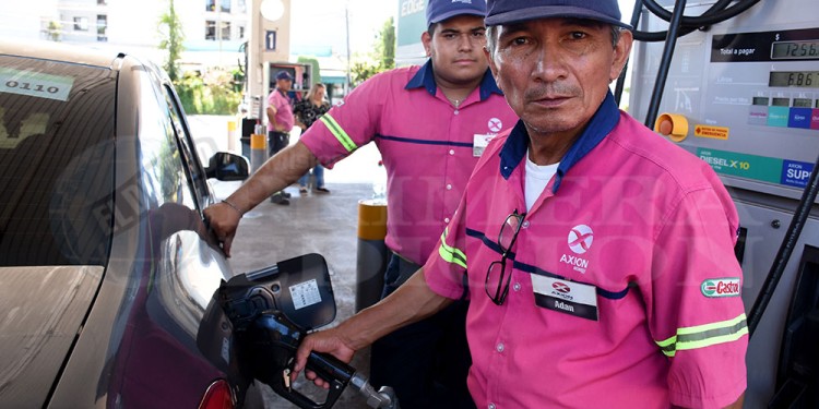 SIN FILAS PARA CARGAR.. A pesar del anuncio de incrementos no hubo alta demanda.