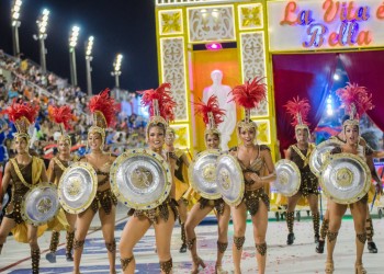 Con mucha tradición y color, vuelve el Carnaval de Encarnación