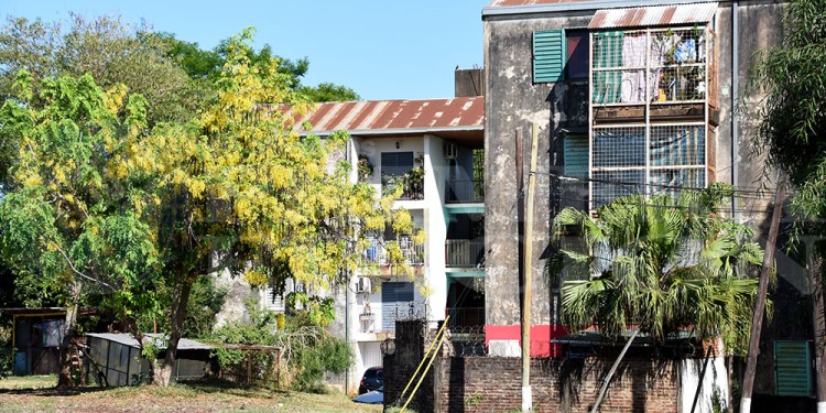 VISIBILIZAR. Los habitantes de la Chacra 122 movilizados con la intención de mejorar su calidad de vida.