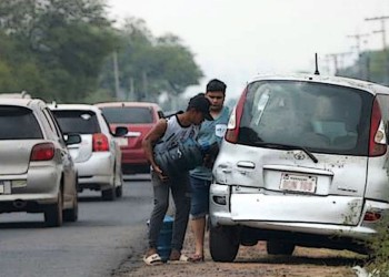 En 4 días pasó por el puente Posadas-Encarnación más de 3 mil litros de combustible