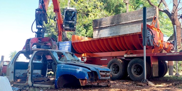 TAREAS. Terminan compactados en cubos de 90x60 centímetros.